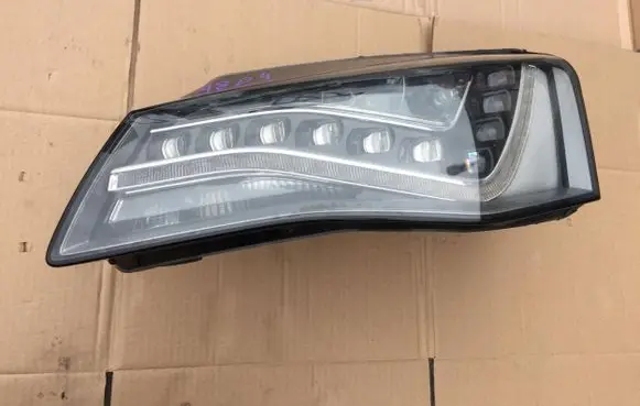 Audi A8 S8 D4 4H Headlight/headlamp