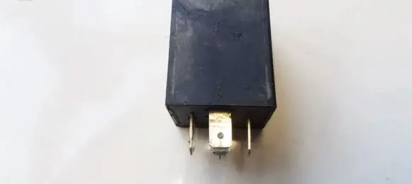 Audi A4 S4 B5 8D Other relay 431955531
