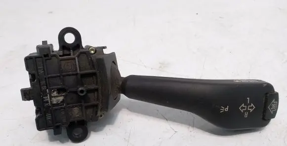 BMW 3 E46 Indicator stalk 8363668