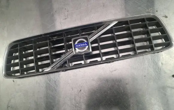 Volvo S60 Front grill 9190740 9151881