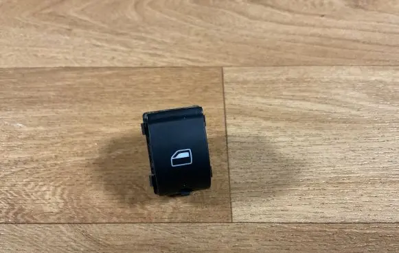 Audi A4 S4 B7 8E 8H Electric window control switch 8E0959855