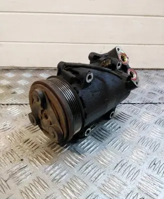 Ford Focus Air conditioning (A/C) compressor (pump)