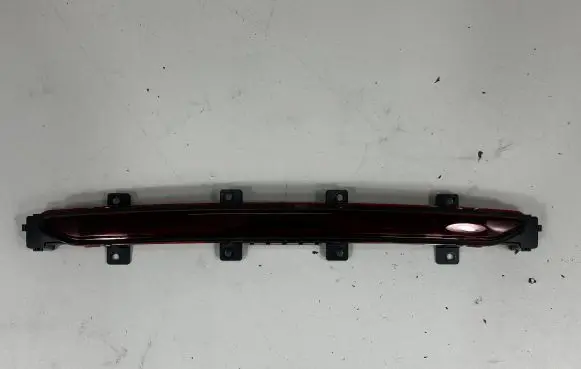 BMW 8 G14 Third/center stoplight 7445770