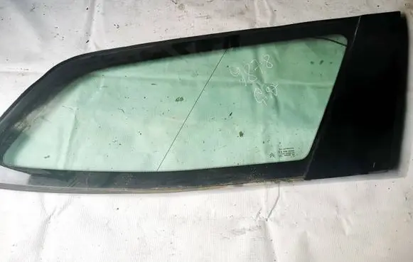 Citroen C5 Rear side window as2