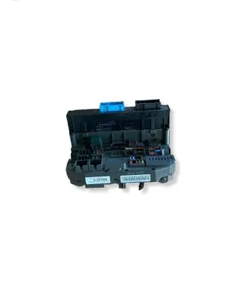 BMW X6 E71 Fuse module 