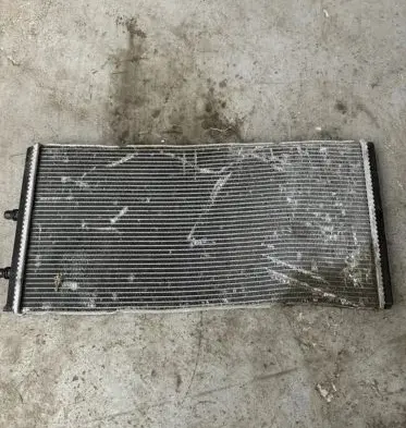 BMW M4 F82 F83 Coolant radiator 2284608 17112284608