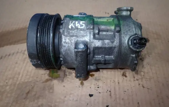 Opel Corsa D Air conditioning (A/C) compressor (pump) 55701200