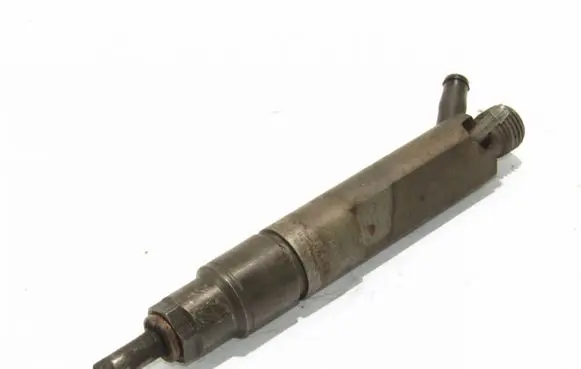 Fuel injector