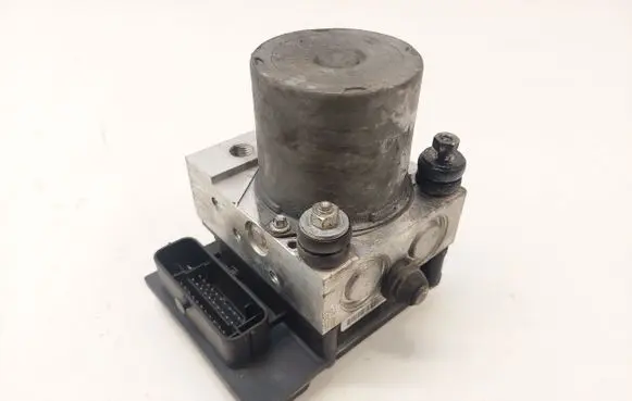 Audi A4 S4 B7 8E 8H ABS Pump 8E0614517BF 8E0910517H