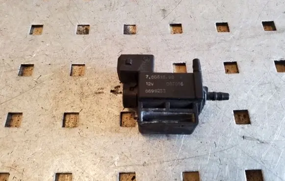 Volvo S80 Turbo solenoid valve 70051500 8699233