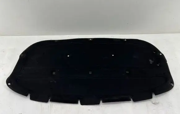Volkswagen Touareg II Engine bonnet/hood sound/heat insulation 7P6863831A