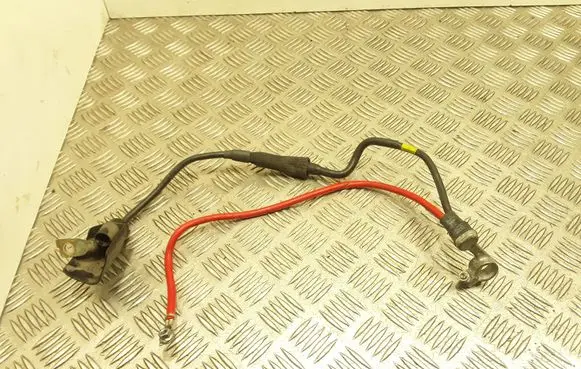 Positive cable (battery)
