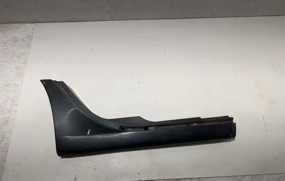 Chrysler 300M Sill 4574778 0LG64TRMAB PM390701A