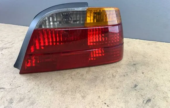BMW 7 E38 Rear/tail lights 8379114