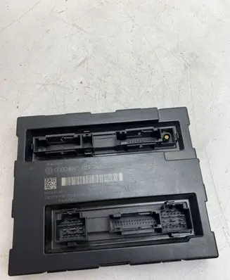 Audi A4 S4 B8 8K Comfort/convenience module 8K0907064CC