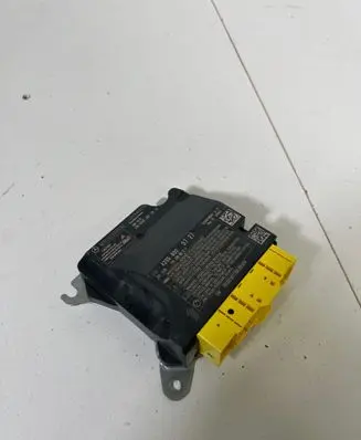 Mercedes-Benz GLC C253 Airbag control unit/module A2059009727