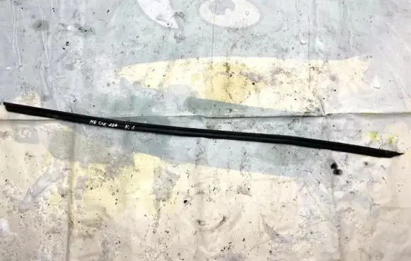 Mercedes-Benz CLK A208 C208 Front door glass trim molding 