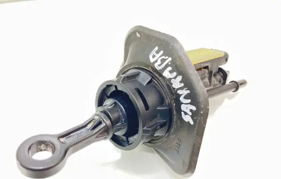 Volvo XC70 Clutch slave cylinder 014689922 SE00014