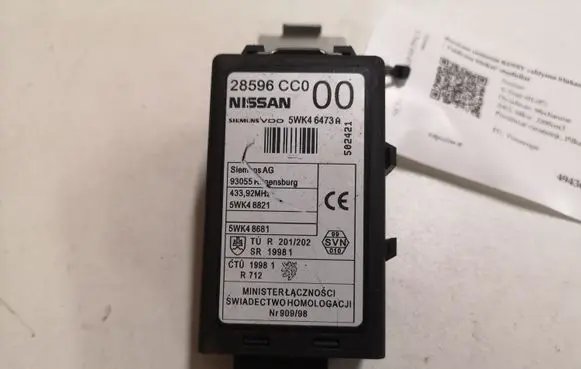 Nissan X-Trail T30 Keyless (KESSY) go control unit/module 28596CC0 5WK46473A 5WK48821