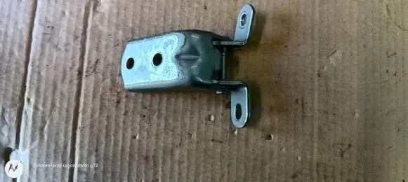 Hyundai Bayon Front door upper hinge