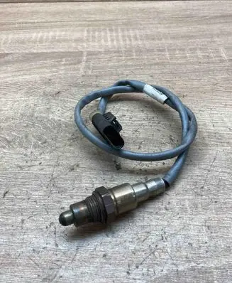 BMW X1 F48 F49 Lambda probe sensor 8631393 025030346