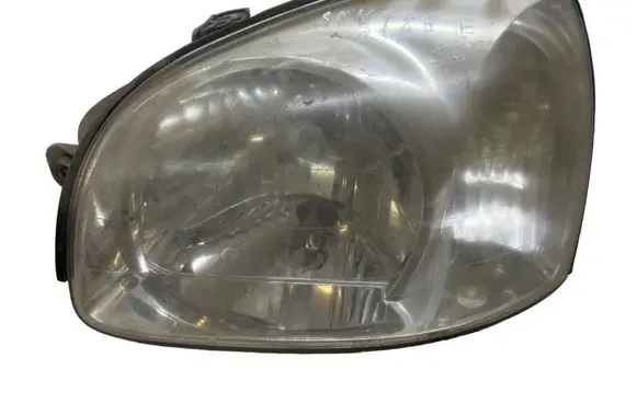 Hyundai Santa Fe Headlight part PY21W