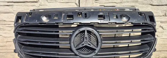 Mercedes-Benz Citan II W420 Front bumper upper radiator grill A4205030000
