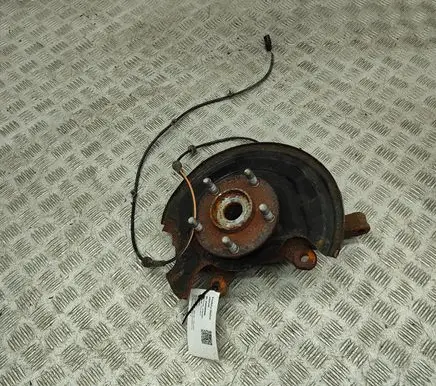 Nissan Leaf II (ZE1) Front wheel hub 400141KK0A