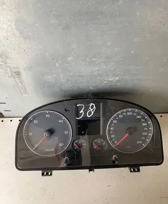 Volkswagen Touran I Speedometer (instrument cluster) 1t0920862f