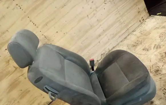 Front passenger seat