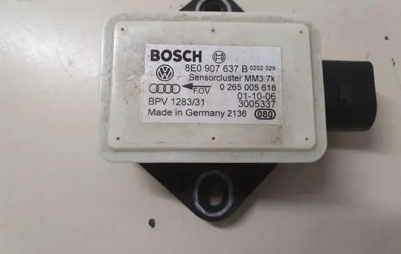 Audi A4 S4 B7 8E 8H ESP acceleration yaw rate sensor 8E0907637B