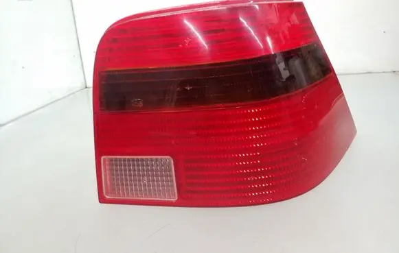 Volkswagen Golf IV Rear/tail lights 37740719 377407748 1J6945257