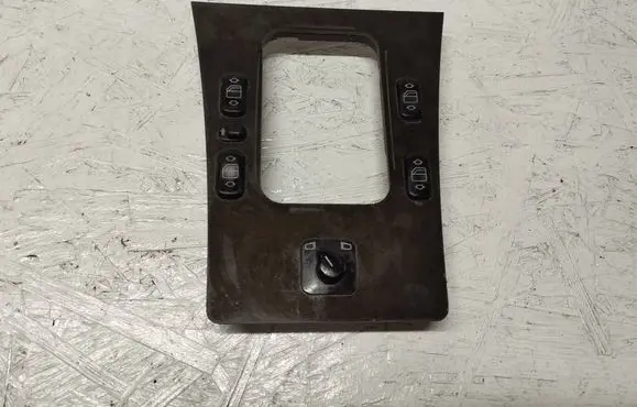 Mercedes-Benz E W210 Electric window control switch 2108200110