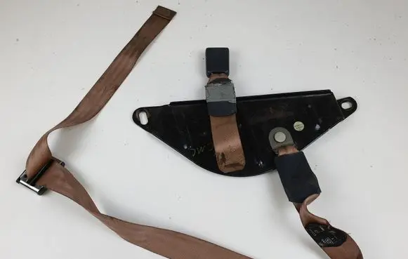 Chevrolet Blazer S10 Front seatbelt 15750302