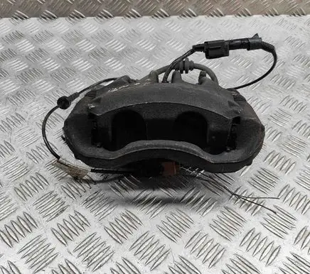 Opel Movano C Front brake caliper 410100558R