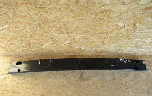 Toyota RAV 4 (XA40) Rear bumper cross member
