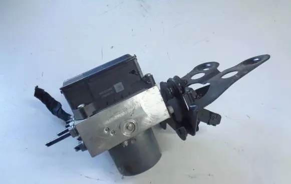 Volkswagen PASSAT CC ABS Pump 3AA614109BK