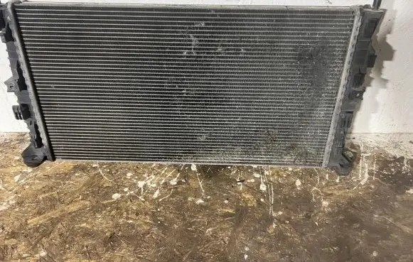 Volvo V50 Coolant radiator