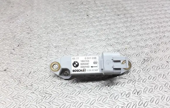 BMW X5 E53 Airbag deployment crash/impact sensor 6911038