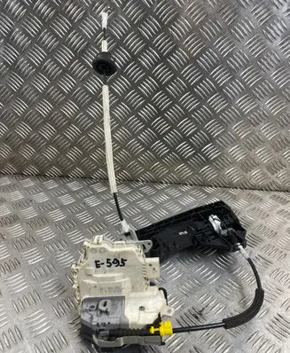 Audi A4 S4 B8 8K Rear door lock 8K0839016C