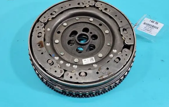 Renault Clio V Dual mass flywheel 123101804R IMPRK1468789