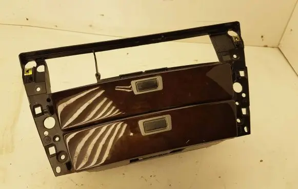 BMW 7 E65 E66 Dashboard storage box/compartment 7032886 772376 12145100