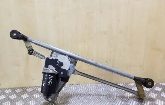 BMW X5 E53 Front wiper linkage 7046571