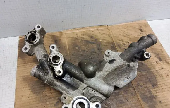 Toyota Corolla Verso E121 Other engine bay part