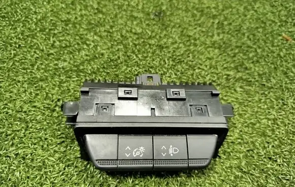 Renault Trafic III (X82) Multifunctional control switch/knob 259806593R 0357205011 82200505827