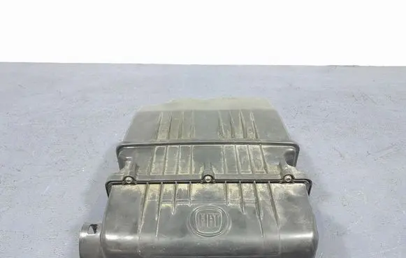 Fiat Fiorino Air filter box 51885352