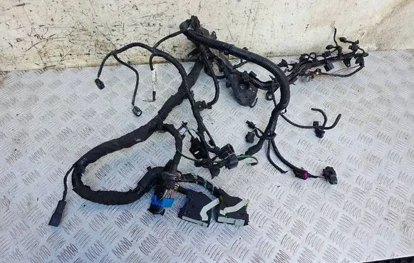 Volvo V40 Engine installation wiring loom 31453115 31453115003