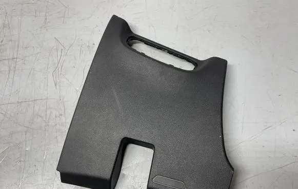 Dashboard lower bottom trim panel