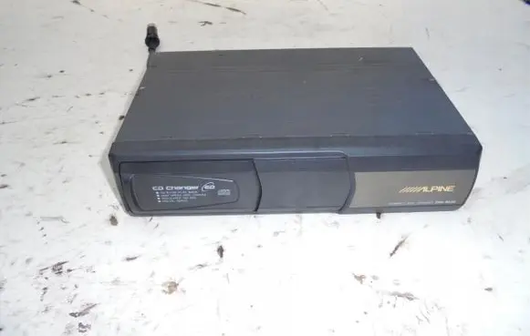 CD/DVD changer