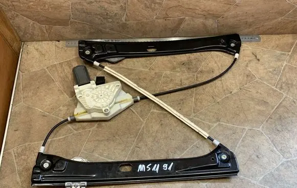 Mercedes-Benz S W221 Front door electric window regulator 994627102